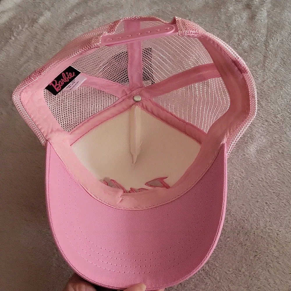 Barbie Hat 🩷 - Picture 6 of 8